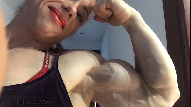 Ripped Selfie Flex Pt 1